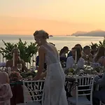 Giulia Villa Praiano